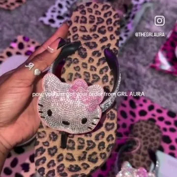 Hello Kitty Rhinestone Flip Flops Leopard Print Y2K Women Bling Non-Slip Summer Beach Casual Thong Sandals Indoor Outdoor