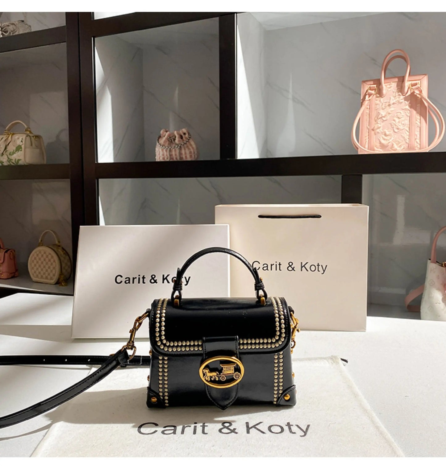 2025 Winter New in Handbags and Luxury Designer Bags for Party Popular and Delicate Square Make Up Handbag with Premium Leather