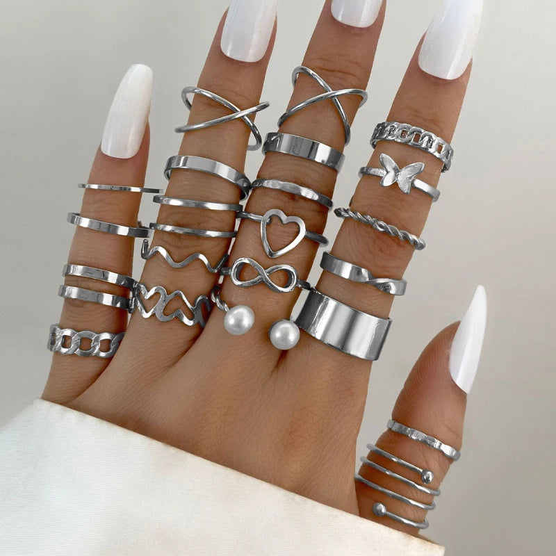 Boho Gold Color Rings Set For Women Fashion Cubic Zircon Heart Star Moon Flower Finger Rings Female Simple Trendy Jewelry Gifts