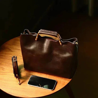 Luxury Leather Green Bucket Bag Retro Metal Handle Large Capacity Tote Bag Fashionable Casual Solid Color Shoulder Bag