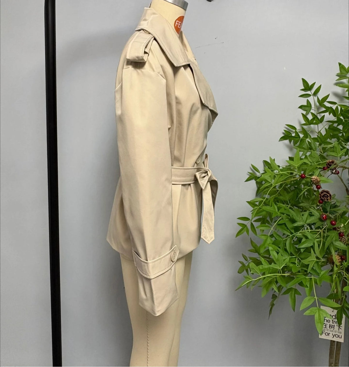 Aliexpress's Best-selling Cross-border European and American Style Women's Solid-color Belted Short Jacket Trench Coat Fashion