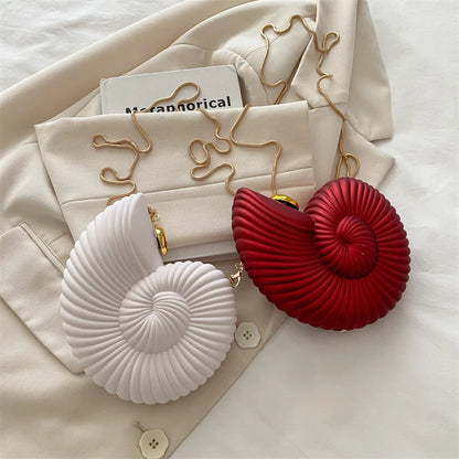 Fashion Lipstick Bag Ladies Gold Conch Dinner Bag High Quality Acrylic Super Mini Crossbody Bag Women Cute Fun Creative Handbag