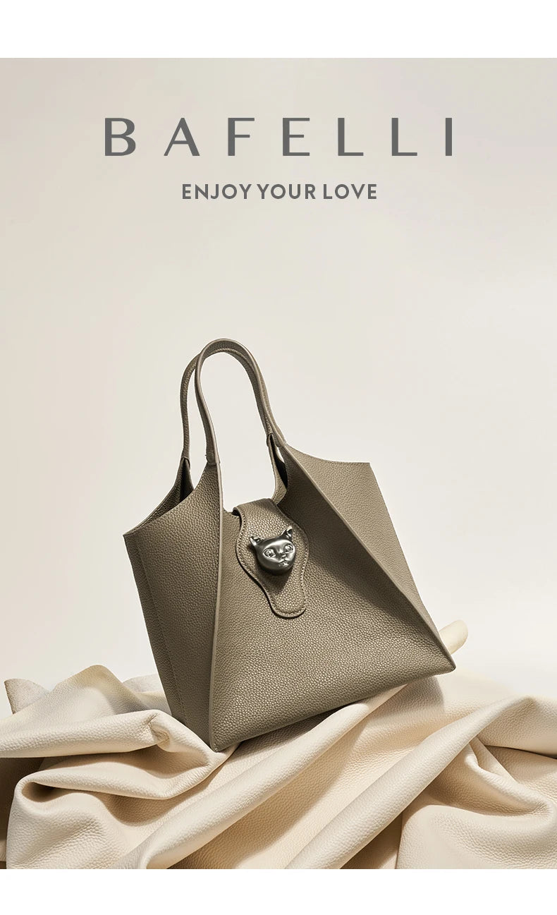 BAFELLI 2026 WOMEN'S HANDBAG TOTE TRAVEL BAGS GENUINE LEATHER CASUAL FASHION LUXURY BRAND UNISEX PURSE BUSINESS STYLISH DESIGNER