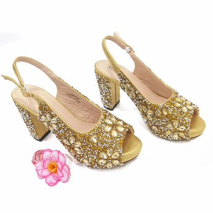 2024 Latest Italian Design African Women's High Heels Round Head Sandals Party Wedding Party Golden Color Shoes and Bags Set