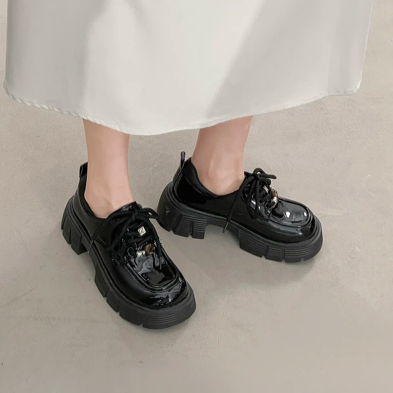 2026 Loafers Women Shoes New in Fashion Luxury Designer Thick-soled Relaxation Women Shoes Black Big Size Shoes 7657