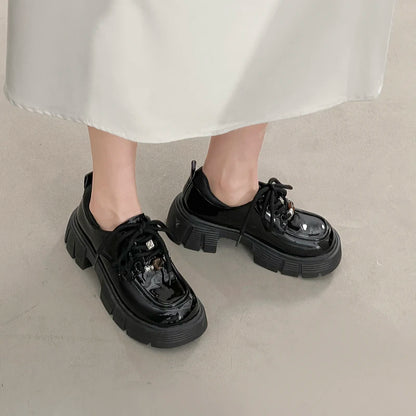 2026 Loafers Women Shoes New in Fashion Luxury Designer Thick-soled Relaxation Women Shoes Black Big Size Shoes 7657