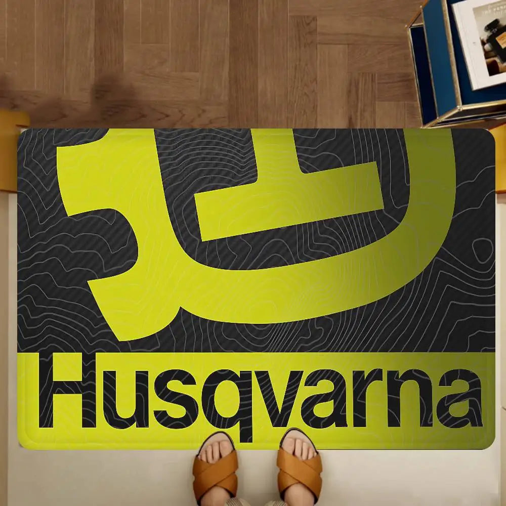 H-Husqvarna Logo Floor Mat INS Style Soft Bedroom Floor House Laundry Room Mat Anti-skid Household Carpets