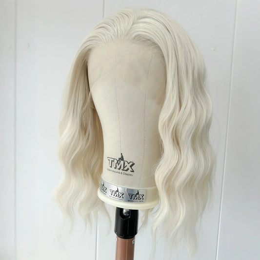 Short 60 Blonde Curly Wavy Synthetic Lace Front Bob Wigs for Women Pre Plucked Hairline Platinum White Deep Wave Daily Party Use