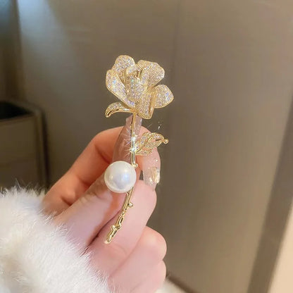 Elegant Crystal Bauhinia Brooches for Women Fashion Rhinestone Bouquet  Brooch Wedding Jewelry Clothing Coat Lapel Pins