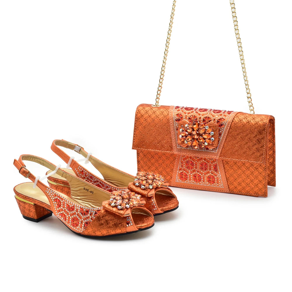 Latest Gold Shoe and Bag Set Women Italian Decorated with Rhinestone African Women Wedding Shoes Bride Plus Size Women Pumps 43