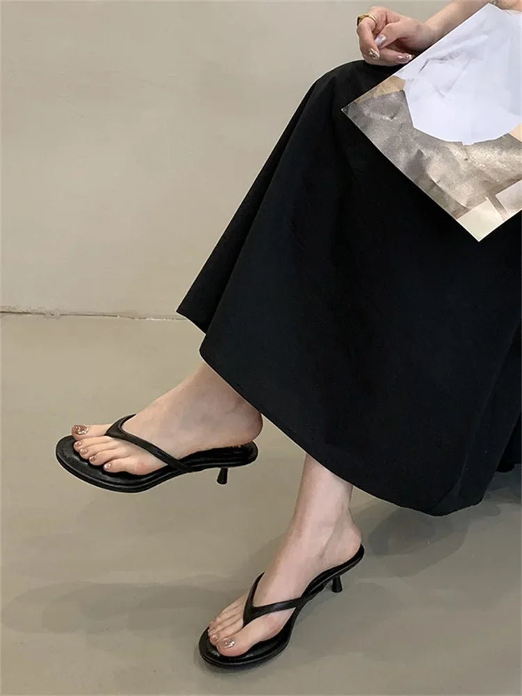 Eilyken Summer Fashion Thin Low Heels Slippers Women Round Clip Toe Beach Casual Sandals Flip Flops Shoes Zapatos De Mujer