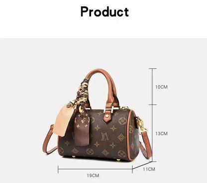 Luxury OULAIMEIZI 2026 New Fashion Retro Classic Letter Printed Designer Boston Bag Temperament Trendy Shoulder Bags for Women