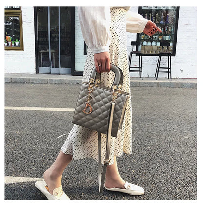 New Fashion Luxury Design Tote Bags for Women Handbags Ladies Shoulder Bags Trending Lingge Chain Crossbody Bag and Purse