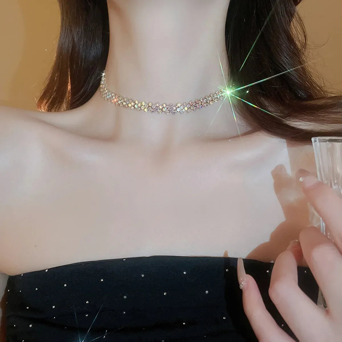 FYUAN Fashion Red Green Blue Colourful Rhinestone Choker Necklaces for Women Geometric Crystal Necklaces Party Weddings Jewelry