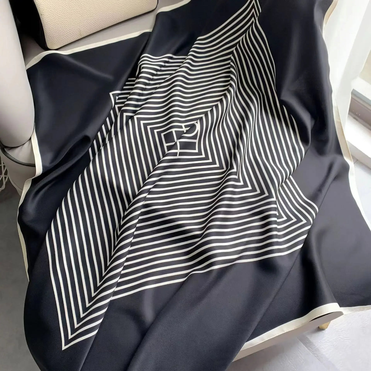 Fashion 90×90CM Geometric Stripe Printed Square Silk Scarf Bandana Women's Neckerchief Hijab Daily Wear Fall Decoration Shawl