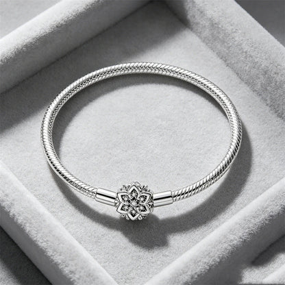 2026 Hot Selling 925 Silver Heart Shaped Buckle Snake Chain Sparkling Zircon Original Bracelet Women Fashionable Luxury Jewelry