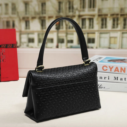 CHHC Luxury Small Batch 2026 Women Handbags Tote Shoulder Bag Versatile Fashion Crossbody Bag Retro Elegant Purse For Women