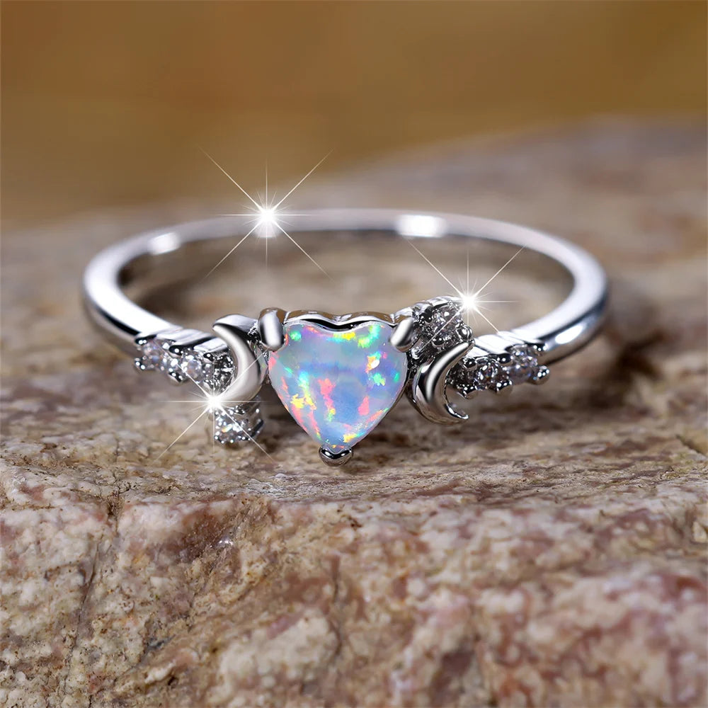 White Fire Opal Love Heart Stone Rings For Women Rose Gold Silver Color Wedding Band Bridal Engagement Jewelry Mother's Day Gift