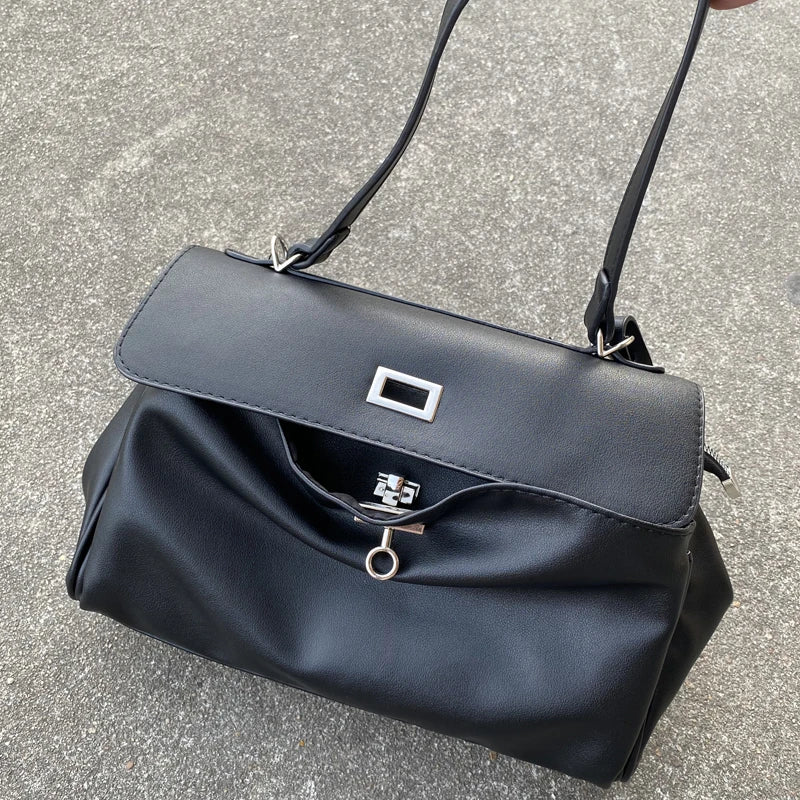 Casual Tote Bags For Women Luxury Designer Handbags And Purses 2024 New In PU Lock Tassel Decoration Large Capacity shoulder Bag