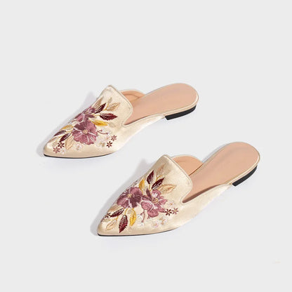 Silk Embroidery Mules Shoes Woman Brand Luxury Slippers Flats Pointed Toe Slides Floral Home Slippers Cozy Slip On Flip Flops