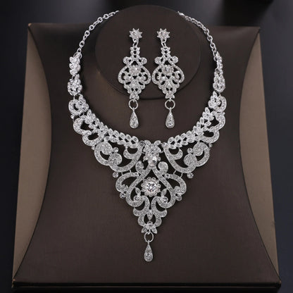 Design Sense Palace Style Jewelry Set, High-End Luxury Rhinestone Inlaid Women's Jewelry Accessories