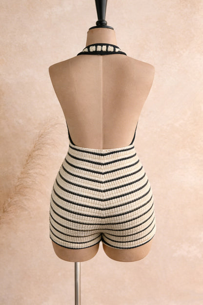 Women's Vacation Striped Knitted Textured Wave Fabric Deep V-Neck Backless Jumpsuit, Stylish and Fitted Jumpsuit Suitable for Pa