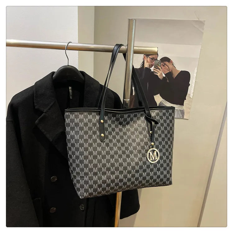 Large Capacity Commuting Tote Bags Fashionable Printed Pu Leather Handbag for Women College Students Class Handbags Shoulder Bag