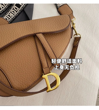 IMJK 24*20*6cm Hot Selling Light Luxury Underarm Saddle Bag, New Niche Design, Casual Shoulder Crossbody Bag Bags