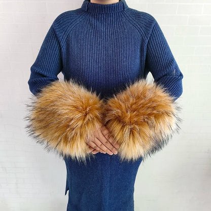Large Women Faux Fox Fur Scarf Winter Jackets Warm Fluffy Shawl Fashion Artificial Fur Collar And Cuff Set Fluffy Scarves Female
