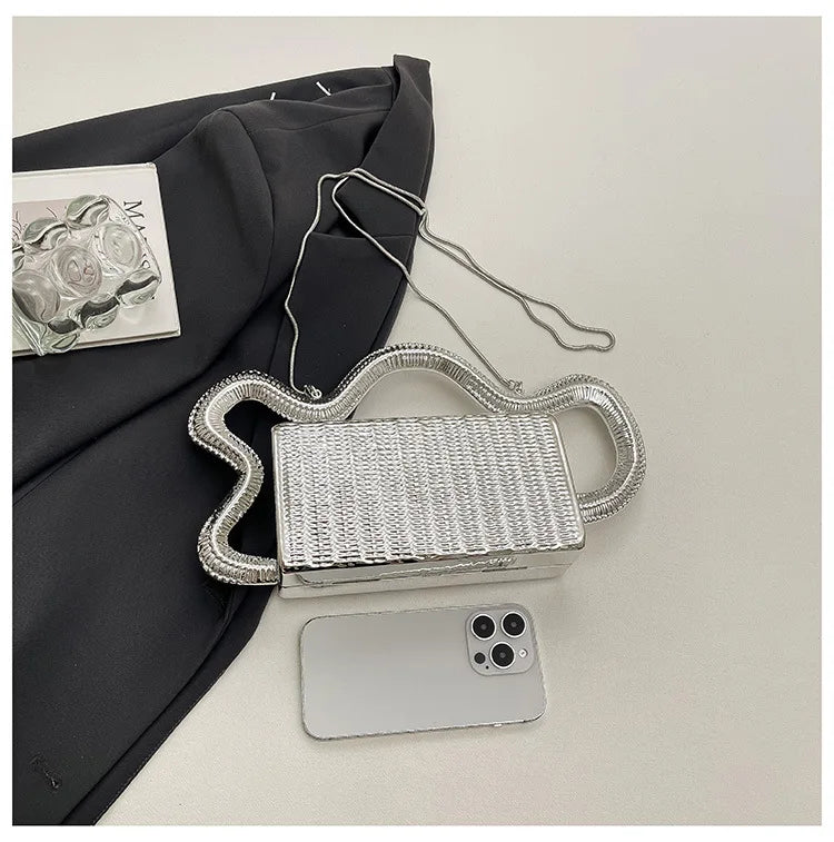 2026 Luxury Designer Women's Shoulder Bags Silver Evening Clutch Bag Trend Clip Party Purse Fashion Crossbody Handbag