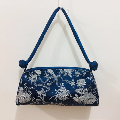 Fashion Luxury Chinese Style Silk Bag Women Handbag Japanese Hand Embroidery Totes Cheongsam Female Cosplay Bags Clutch Purses
