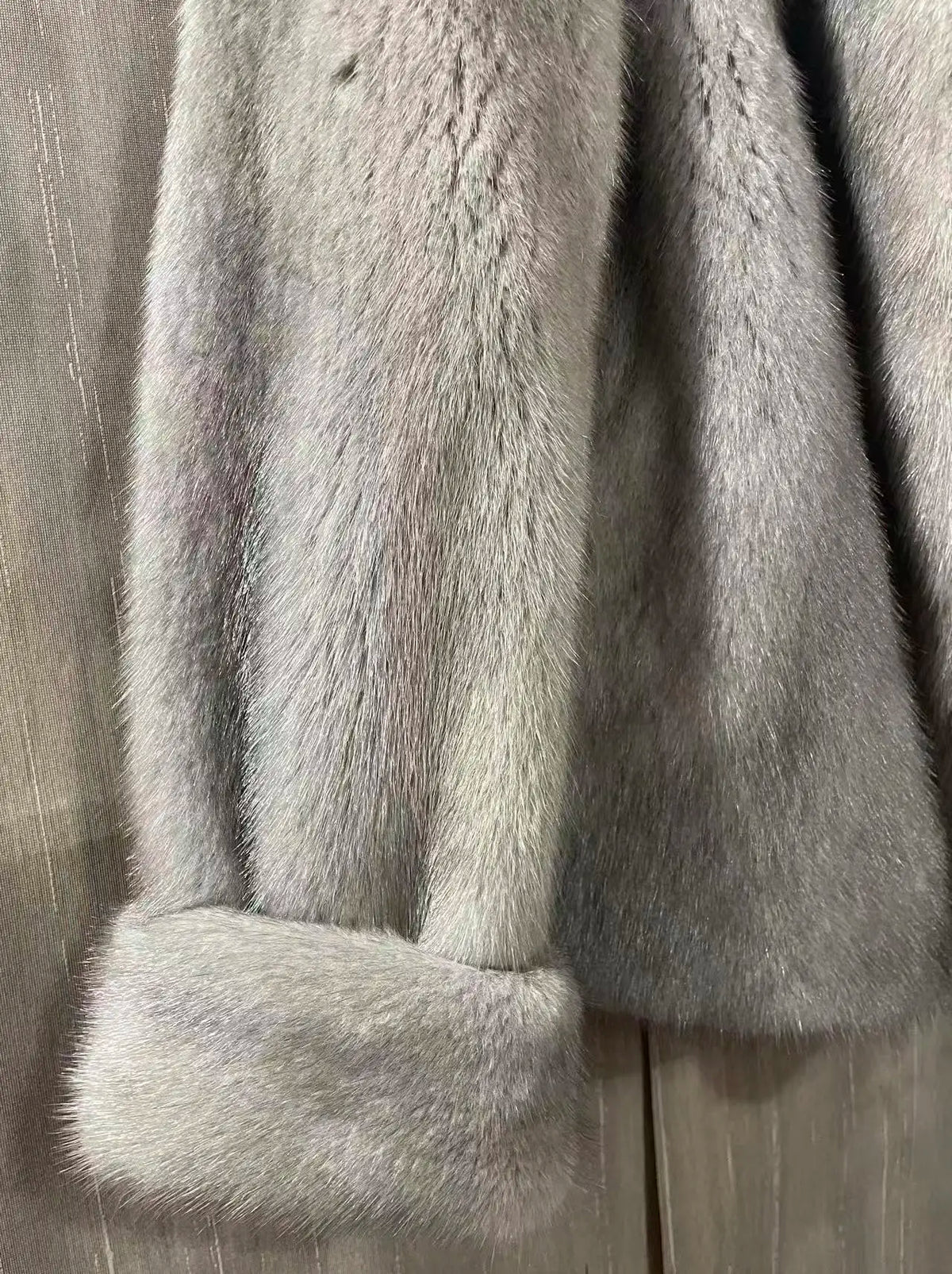 Ladies' real mink fur coat, collar mink fur leather jacket, winter warmth and fashion