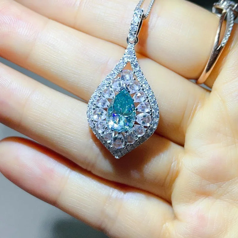Luxury 18K white Solid Platinum PT950 certifid 2 carat water drop moissanite pendant color diamond inlaid necklace for women
