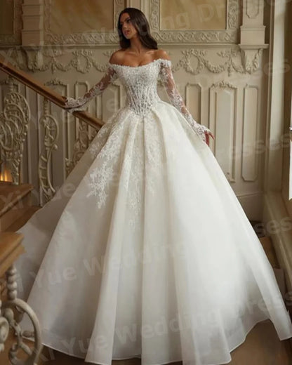 Elegant A Line Women's Off The Shoulder Lace Appliques Wedding Dresses Vestido De Novia Bride Gowns Customized Robe De Mariée
