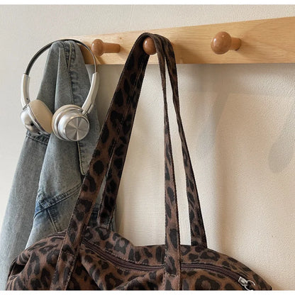 Trendy Leopard Print Canvas Shoulder Bag Large Capacity Fashion Tote Handle Bag for Daily Commute Versatile Texture Storage Bags