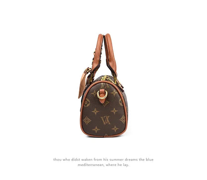 Luxury OULAIMEIZI 2026 New Fashion Retro Classic Letter Printed Designer Boston Bag Temperament Trendy Shoulder Bags for Women