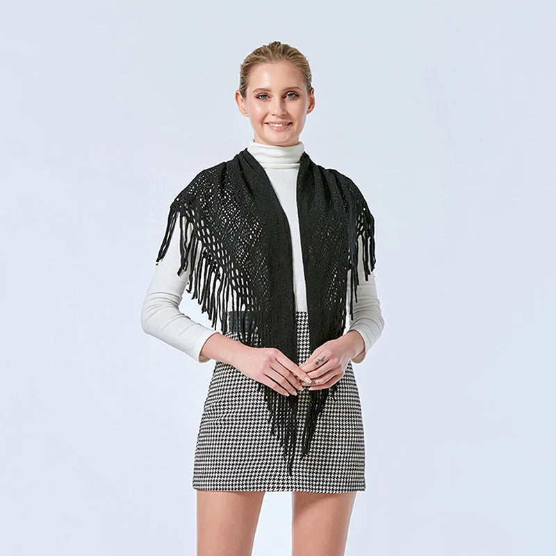 Hot Sale Knitted Cotton Tassels Shawls Scarf Woman Soft High Quality Wraps Ladies Travel Beach Cape Femme Hollow Fashion Scarves