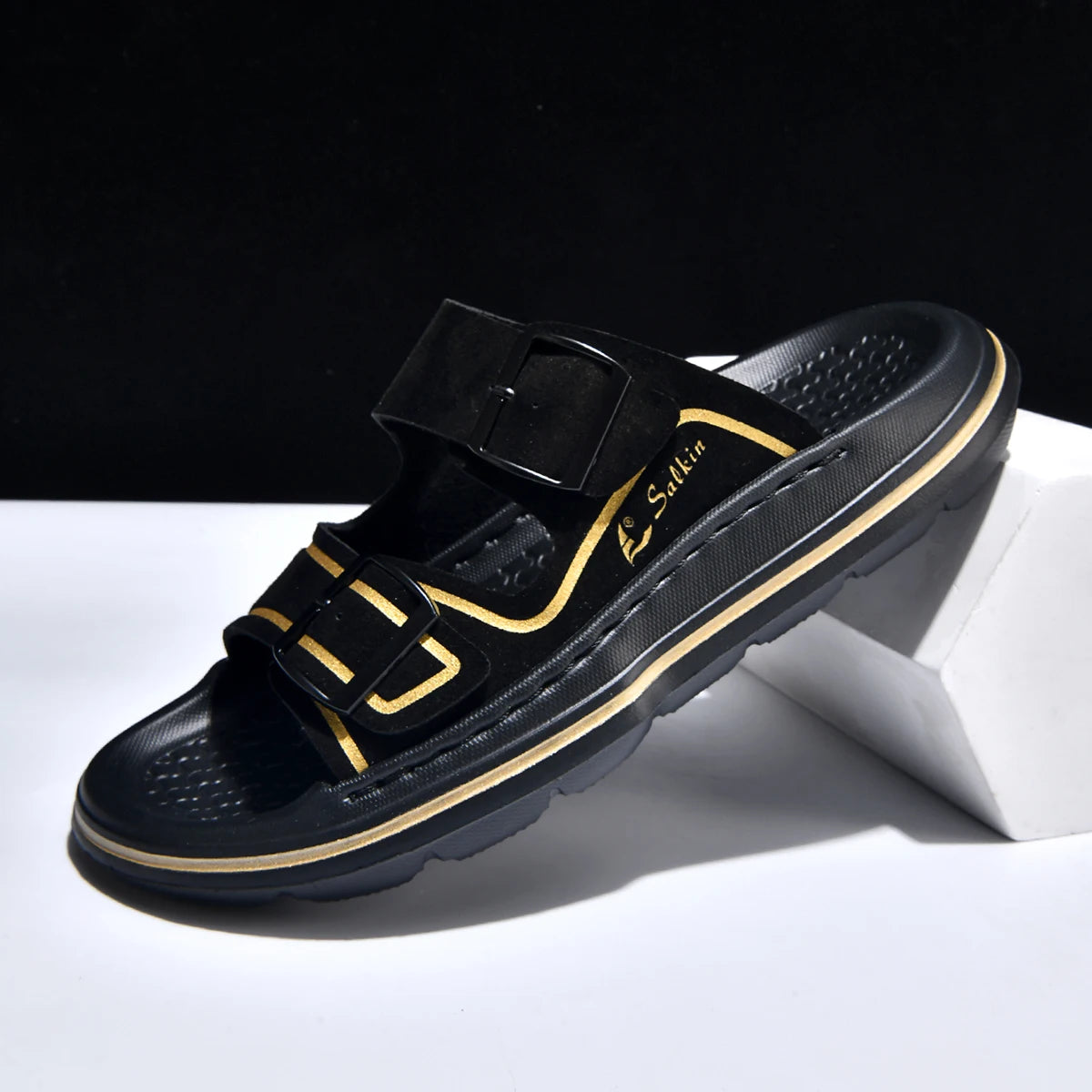 Leisure Men's Slides Outdoor Man Sandals Summer Outdoor Slippers with Adjustable Buckle Beach Shoes Vacation Wading Aqua Shoes