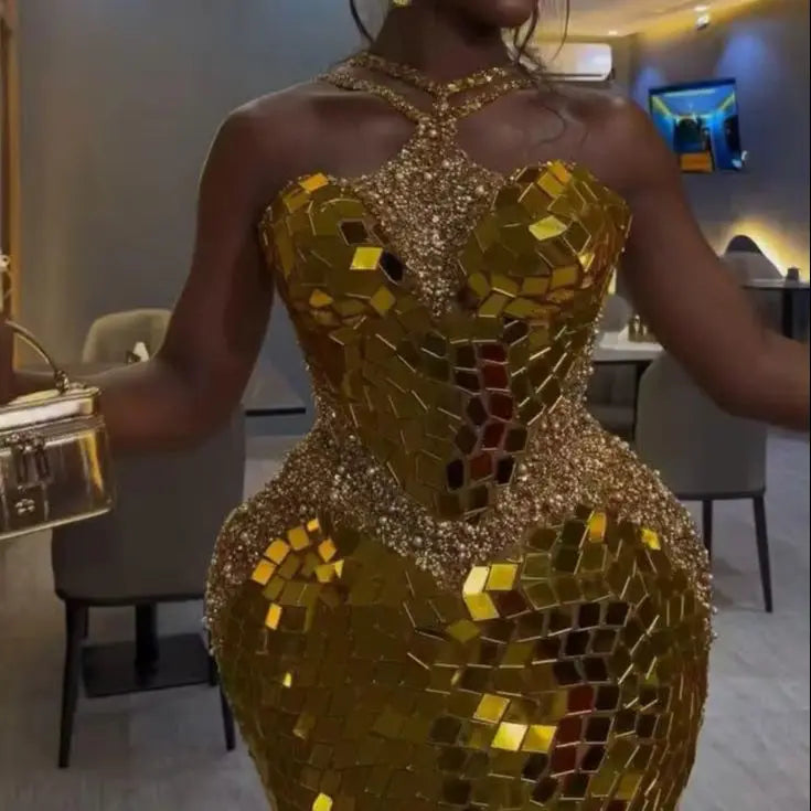 Luxury Golden Mirror Mosaic Bodycon Prom Dress Halter Neck Cutout Short Party Dress Sleveless Mini Nightclub Birthday Outfit