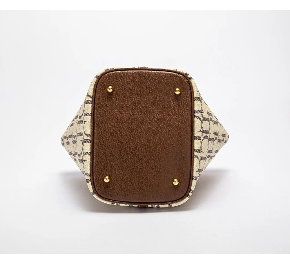 CH Large Capacity Commuter Travel Handbag Luxury Brand Fashion Texture Letter Printed Women's Shoulder Bag