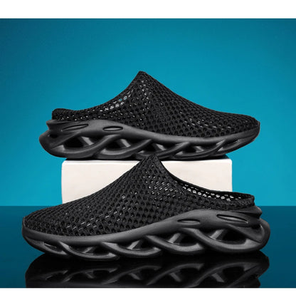 Men Slippers Summer Breathable Home Indoor Slippers Men Flats Thick Bottom Lightweight Slides Fashion Outdoor Walking Shoes