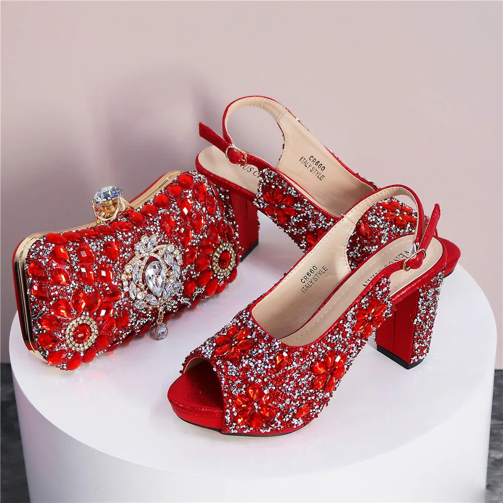 2024 Latest Italian Design African Women's High Heels Round Head Sandals Party Wedding Party Golden Color Shoes and Bags Set