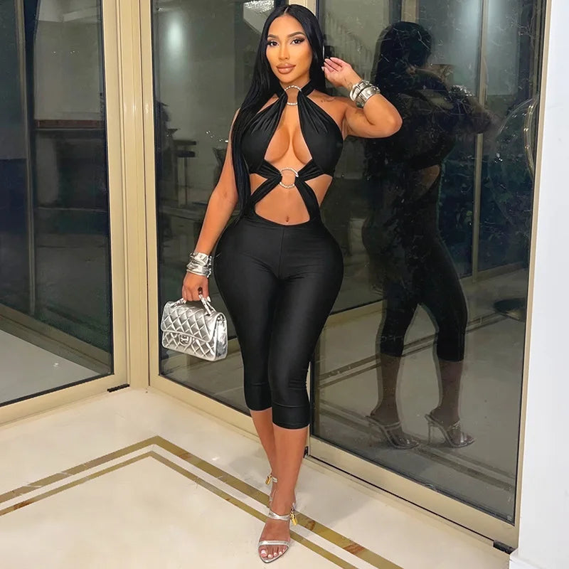 Stylish Lady Halter Jumpsuit Women Metal Ring Cutout Splicing Bodycon Capri Jumpsuit Backless Hollow Out Slim Club Party Romper