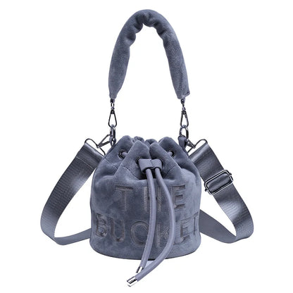 New Fashion Women's Bucket Bag Trend Brand Personality Plush Shoulder Bag High-end Elegant Crossbody Bag Designer Luxury Handbag