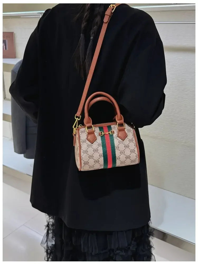 High-end Leather Diaper Bag for Ladies Vintage Fashionable Simple Commuter Backpack Business Mens Womens
