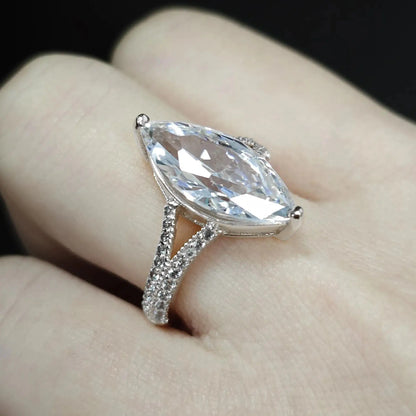 Women's 100% 925 Pure Silver Diamond-Studded Ring Waterdrop-Shaped AAA Zirconia Gemstone Jewelry