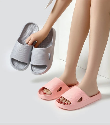 Thick Platform Cloud Slippers EVA Soft Sole Pillow Slides Summer Beach Flip Flops Women Non Slip Bathroom Home Slippers