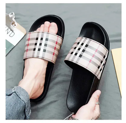 Beach Sandals Stylish Casual Men's Shoes Light Outdoor Breathable Wading Slippers Bathroom Family Men Chaussures Homme Luxe