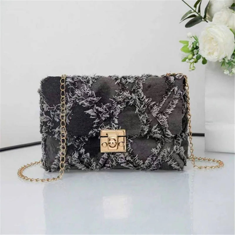 Stylish Crossbody Bags for Cowboys Unique Patterned Clutch Secure Button with Chain Shoulder Bag, Surprise Gift Bag for Friends.