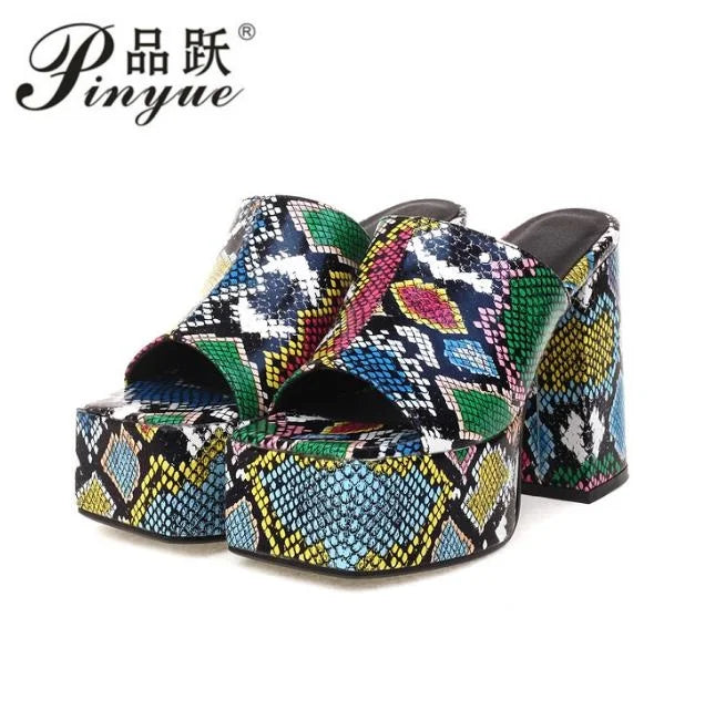 Women Slippers New Summer Hot Designer Wedges Slippers Chunky Platform Mules Sandals High Heels Beach Shoes Slides 34-43